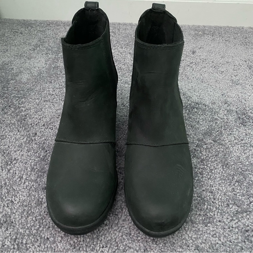 Women's Black Ankle Boots - Sleek Slip-On Chelsea Style